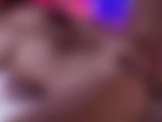 Live cam show with bananili - Middle Aged on Gym Cam Girls