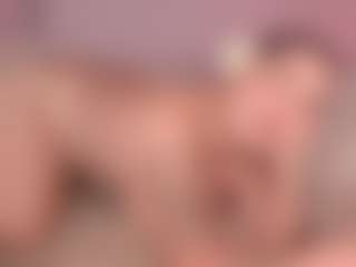 Live cam show with keira18 - Double Penetration on TastyBlacksLive