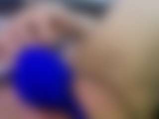 Live cam show with bmyddy - Armpits on Camming Site