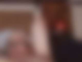 Live cam show with bmyddy - Cock Rating on Gym Cam Girls
