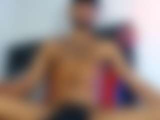 Live cam show with krillynnt - Bedroom on Camsoda
