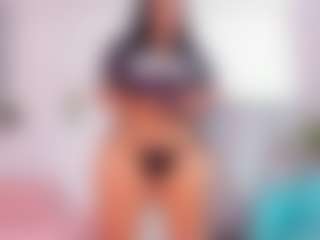 Live cam show with aurora-tziu - Living Room on chickslive.net