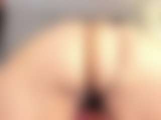 Live cam show with aurora-tziu - Living Room on SinfulBabes
