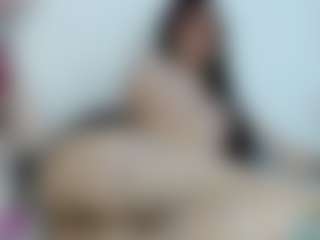 Live cam show with Ayesha_saade - Facial Piercings on Instabang