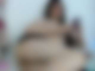 Live cam show with Ayesha_saade - Brown Eyes on studioflirtlive.com