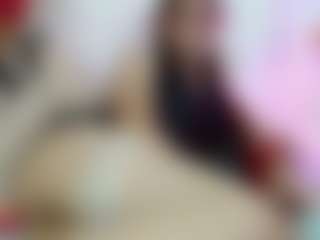 Live cam show with Ayesha_saade - Facial Piercings on Milfs Live