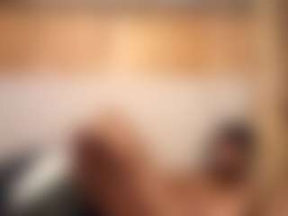 heisred1579's Live Sex Cam Show