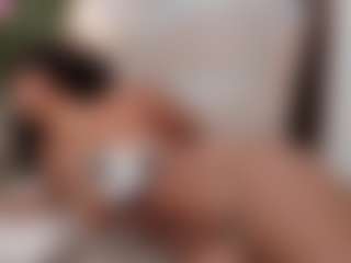 Live cam show with Merida - Moaning on Strip Flash - Live Sex Shows