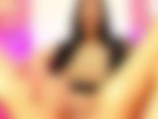 Live cam show with Sophia-models - Black Hair on xxxlivecams.org