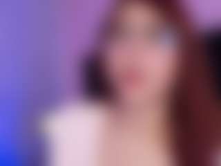 Live cam show with hada-blue - Fullynaked on Uber Horny