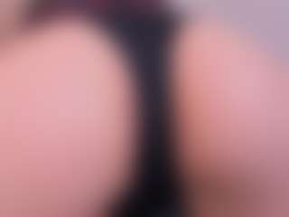 Live cam show with  - Small on Dolls Live