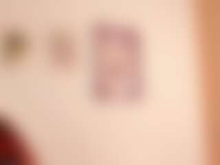 Seks show na żywo z emily uwu