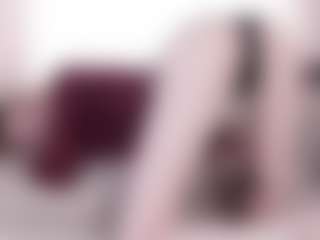 Live cam show with JoellaEssery - Gray Eyes on Milfs Live