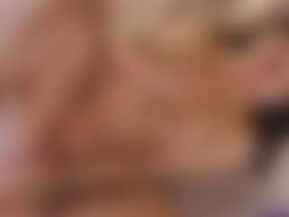 Live cam show with Ketrinlove - Average on madthumbs