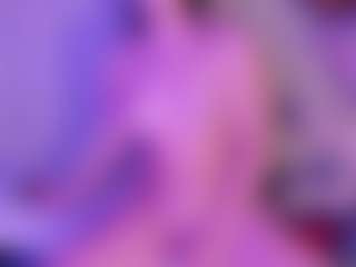 ElaSalvatore's Live Sex Cam Show