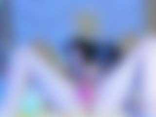 ElaSalvatore's Live Sex Cam Show