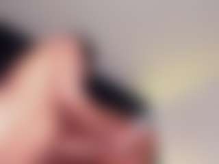 Live cam show with Gaby manson - Granny Blonde Hair on xplaylive.com