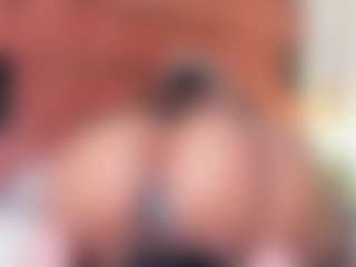 Live cam show with Gaby manson - Ass Clapping on CamSodaAdn