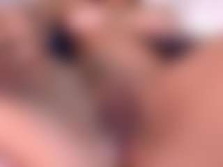 celeste-moonxx's Live Sex Cam Show