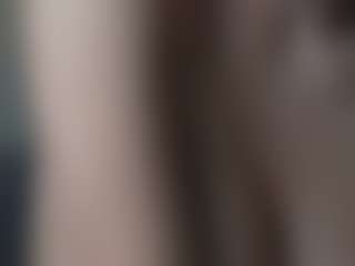 OnlyKira's Live Sex Cam Show