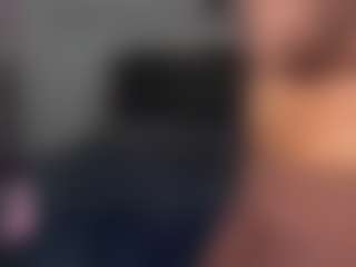 yourmamisilk's Live Sex Cam Show