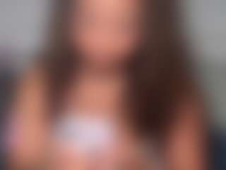 Live cam show with yourmamisilk - Tittyfuck on sexylive.show