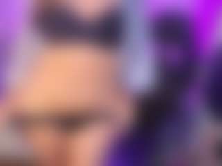 Agatha-Brooks-T's Live Sex Cam Show