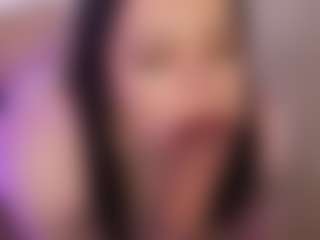 Live cam show with blowoow - Blue Eyes on Camsoda