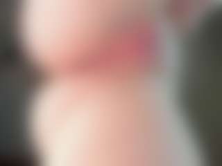 Live cam show with EveFina - Striptease Granny on LiveSexCams6