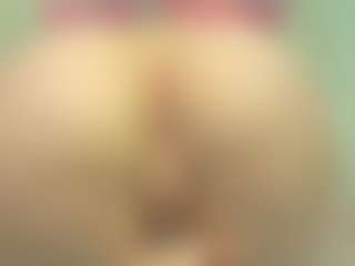 Live cam show with EveFina - Striptease on Camsoda