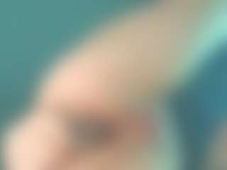 Live cam show with EveFina - Granny Dildo on Camming Site