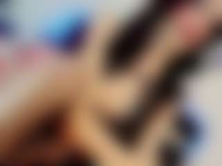 IvannaOrtizz's Live Sex Cam Show