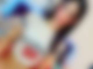 IvannaOrtizz's Live Sex Cam Show