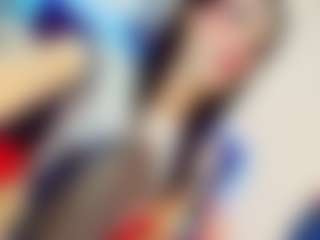 Live cam show with IvannaOrtizz - Lean on Mixed Magazine Live