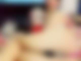 Live cam show with IvannaOrtizz - White on Camsoda | colombia