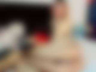 IvannaOrtizz's Live Sex Cam Show