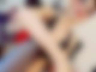 IvannaOrtizz's Live Sex Cam Show
