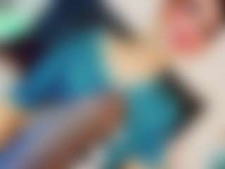 IvannaOrtizz's Live Sex Cam Show