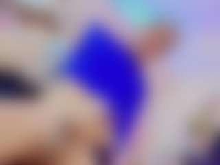 Show en direct avec IvannaOrtizz - Smoking sur Camsoda