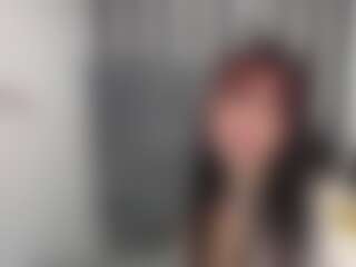 Live cam show with Koraa-T - Kisses on Camsoda