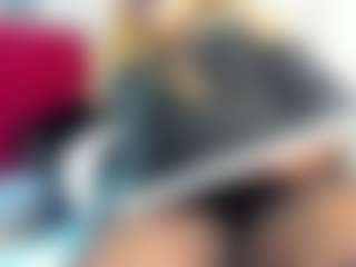 kazsandrah's Live Sex Cam Show