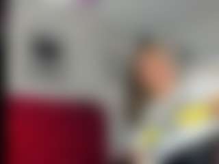 Live cam show with kazsandrah - Big Tits on CamwithHer