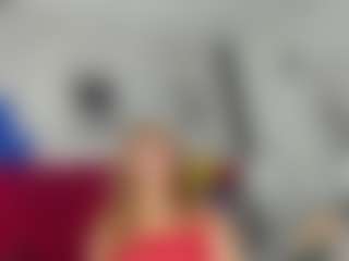 Live cam show with kazsandrah - Blonde Hair Middle Aged on SxyPornLive
