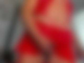Live cam show with kazsandrah - Middle Aged on sexytreat.net