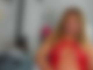 Live cam show with kazsandrah - Smoking on Camsoda