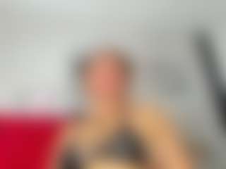 Live-Cam-Show mit kazsandrah - Granny MILF auf Camsoda