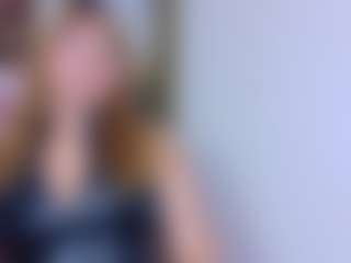 Live cam show with kazsandrah - Blonde Hair Middle Aged on CamClone