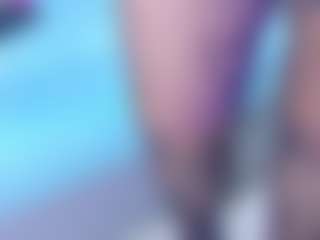Эротическая трансляция с kazsandrah — Blonde Hair Middle Aged на Camsoda