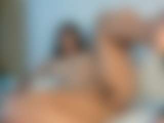 Live cam show with Lia Ashley - Lick on slutload