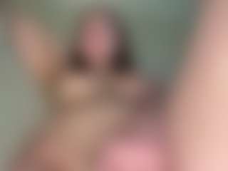 Live cam show with Adele - Princess on Spunkpage